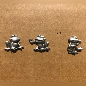 3/$40 Jonette Jewelry 3 silver tone frog pins